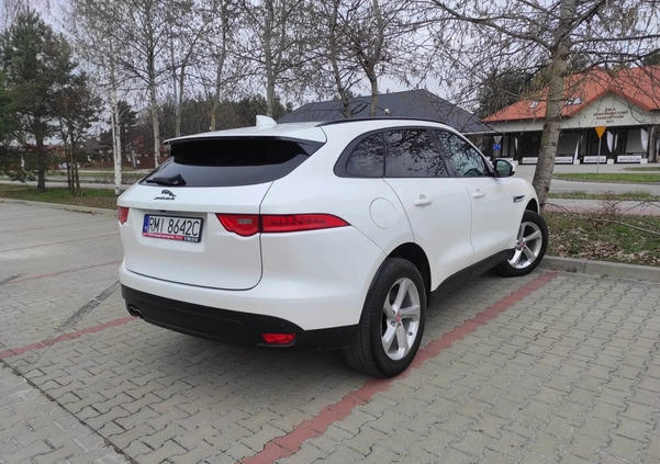 Jaguar F-Pace cena 105900 przebieg: 82000, rok produkcji 2017 z Mielec małe 106
